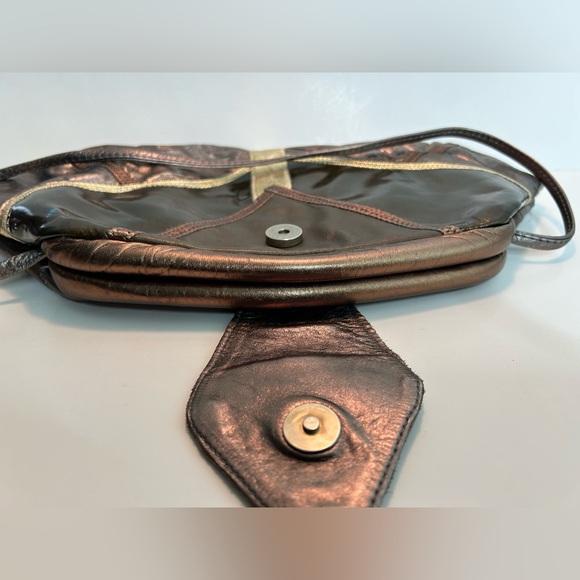 Bags by Pinky Vintage Metallic Leather Crossbody Bag - Picture 15 of 15